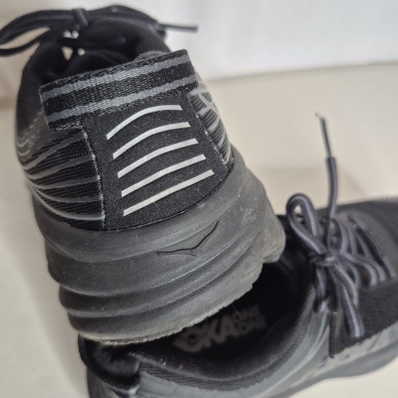 Hoka One One Bondi 7 Running Shoes - Size 7.5 - Picture 10 of 16